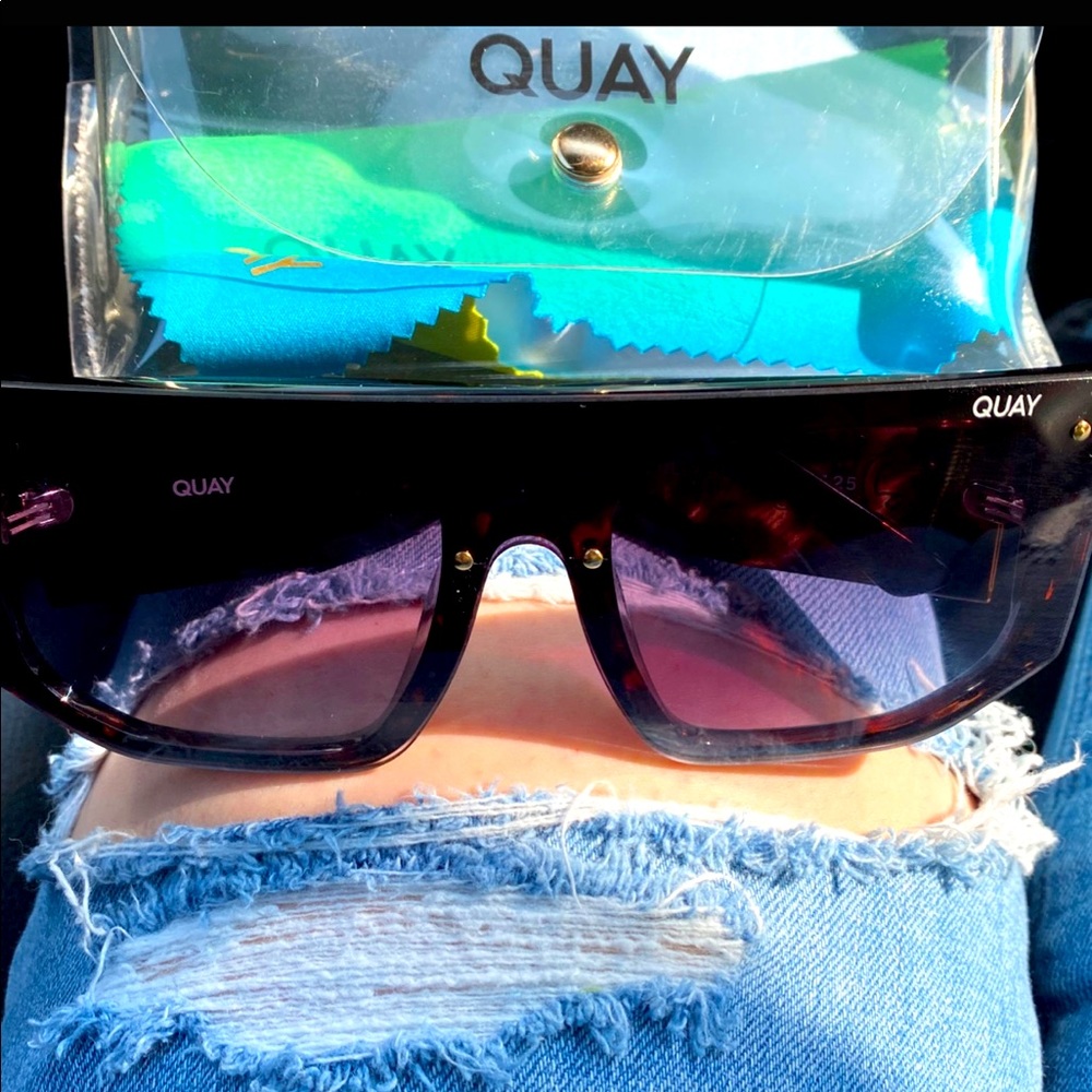 Quay Fully Booked Sunglasses-new